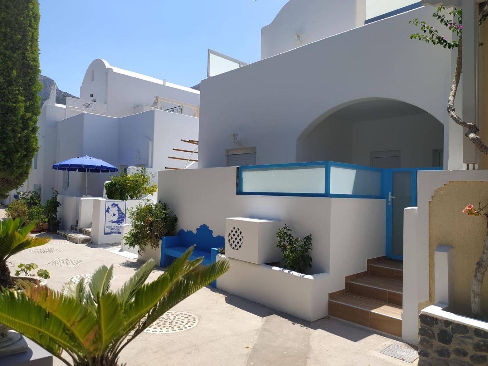 Chariot Apartments Santorini Kamári Exteriér fotografie