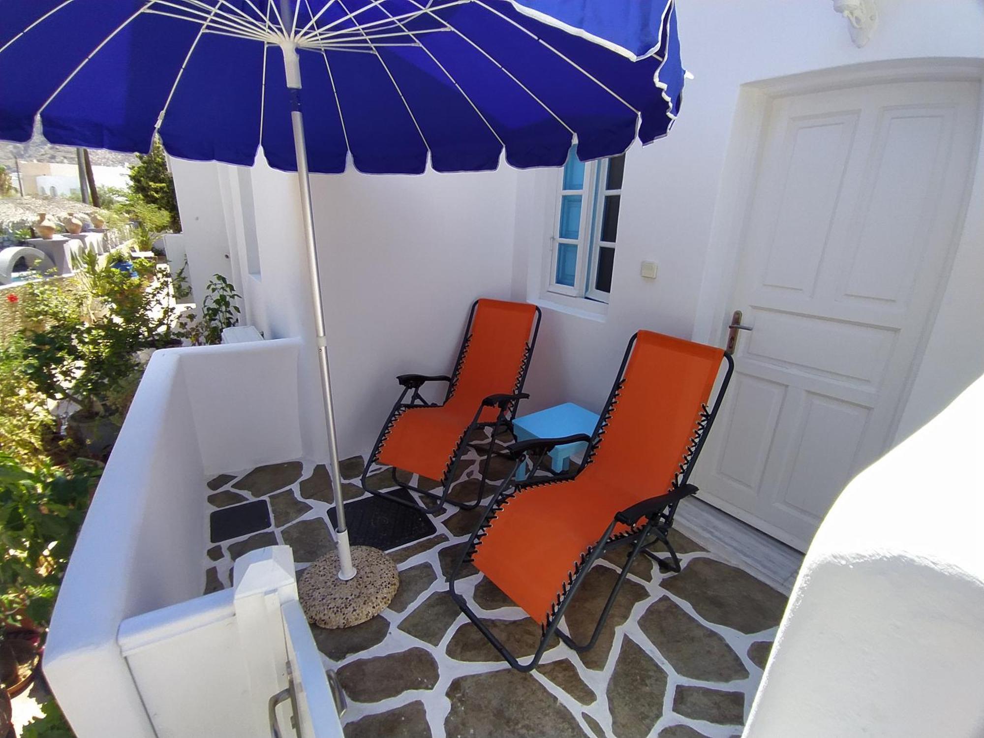 Chariot Apartments Santorini Kamári Exteriér fotografie